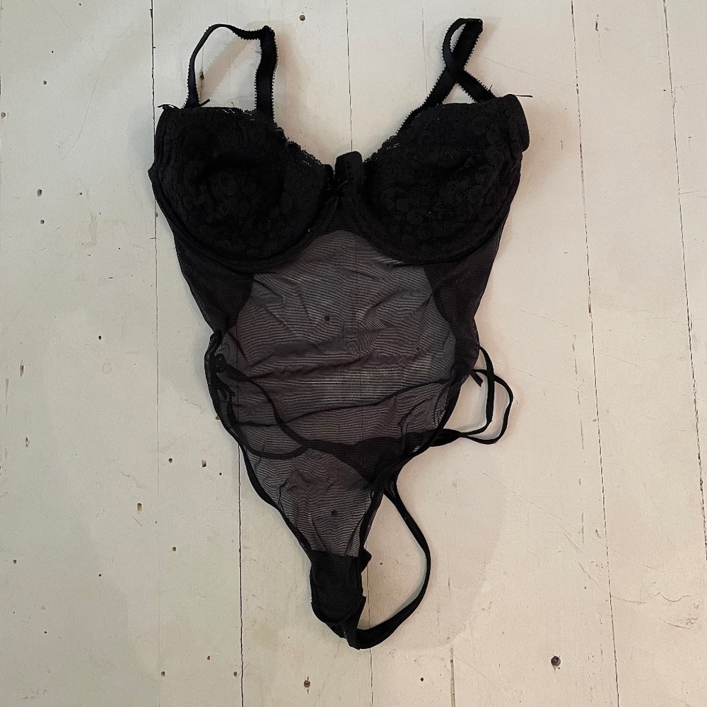 Victoria's Secret Black Lace/Mesh Teddy Lingerie - 36C